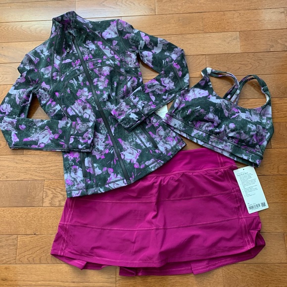 💕LULULEMON ENERGY BRA-FLORAL SHIFT MULTI, 8💕 - Picture 10 of 13